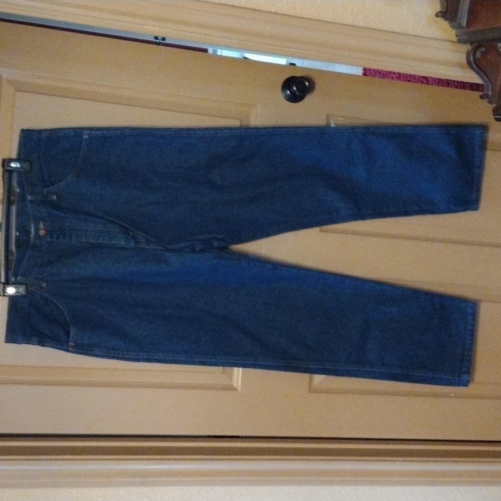 NWT  Men Jeans by RUSTLER 👖